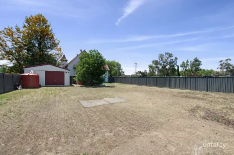 Property photo of 39 Peppercorn Way Serpentine VIC 3517