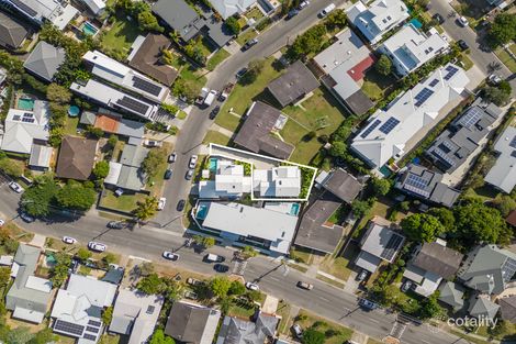 Property photo of 2/1 Guyra Avenue Burleigh Heads QLD 4220