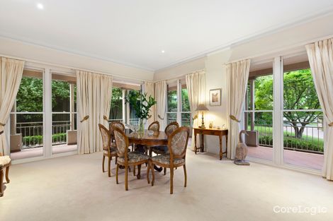 Property photo of 2/132 Yarrbat Avenue Balwyn VIC 3103