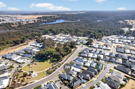 Property photo of 30 Dragonfly Boulevard Lakelands WA 6180