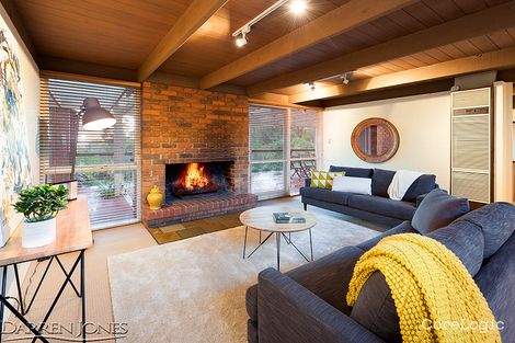 Property photo of 10 Crest Street Greensborough VIC 3088