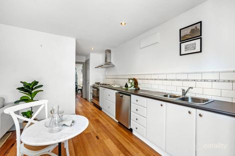 Property photo of 1/106 Cowper Street Footscray VIC 3011