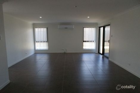 Property photo of 9 Hinkler Court Rural View QLD 4740