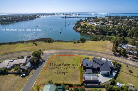 14 Lake Valley Way, Newlands Arm, VIC 3875
