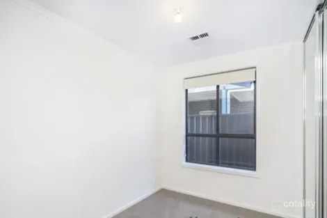 Property photo of 40 Whittaker Terrace Mount Barker SA 5251