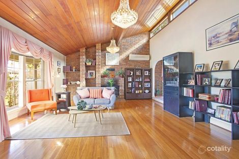 Property photo of 19 Emu Avenue Hinchinbrook NSW 2168