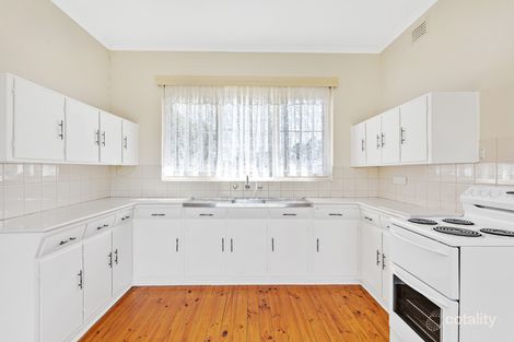 Property photo of 9 Richardson Avenue Findon SA 5023