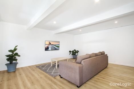 Property photo of 10 Coronet Place Dapto NSW 2530