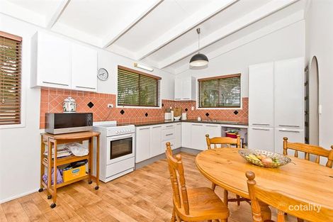 Property photo of 2 Bodiam Court Strathpine QLD 4500