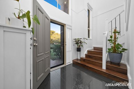 Property photo of 18 Yellowbox Crescent Lyndhurst VIC 3975