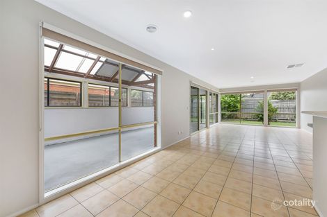 Property photo of 9 Mariner Close Cranbourne North VIC 3977
