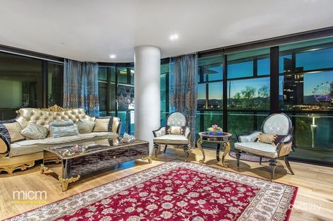 Property photo of 11M/9 Waterside Place Docklands VIC 3008