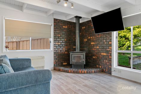Property photo of 21 Haigh Close Berkeley Vale NSW 2261
