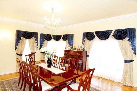 Property photo of 21 Singleton Road Balwyn North VIC 3104