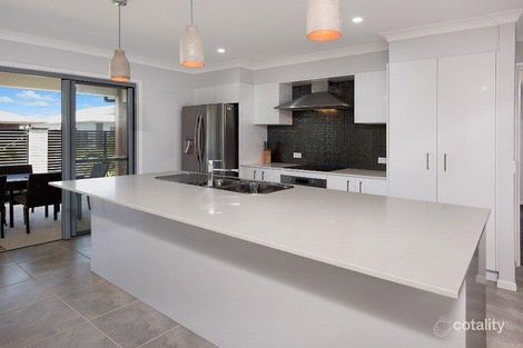 Property photo of 48 Verde Circuit Caloundra West QLD 4551