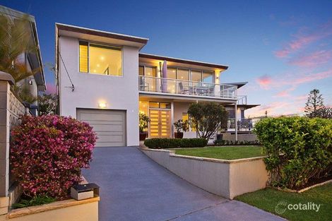 Property photo of 6 Ian Avenue North Curl Curl NSW 2099