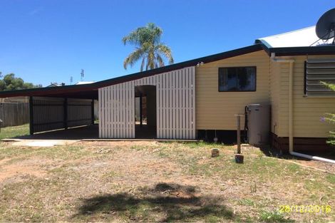 9 King St, Chinchilla, QLD 4413