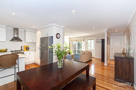 Property photo of 2/2 Mayona Road Montmorency VIC 3094
