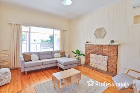 Property photo of 2 Kurrajong Parade Mildura VIC 3500
