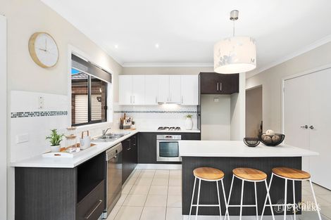 Property photo of 24 Carome Way Doreen VIC 3754