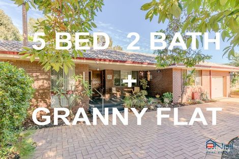 Property photo of 14 Selkirk Road Armadale WA 6112