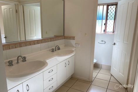 Property photo of 1/8 Elmwood Court Narangba QLD 4504