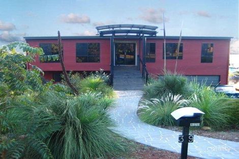 Property photo of 39 Harvey Street Mount Lofty QLD 4350