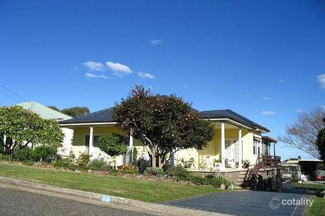 10 Braye St, Speers Point, NSW 2284