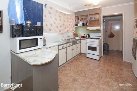 Property photo of 1/22 Louis Street Doveton VIC 3177