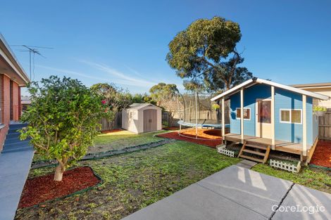 Property photo of 11 Kurrajong Crescent Watsonia North VIC 3087