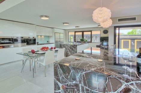 Property photo of 759 Musgrave Road Robertson QLD 4109