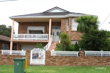 38 Henry St, Punchbowl, NSW 2196