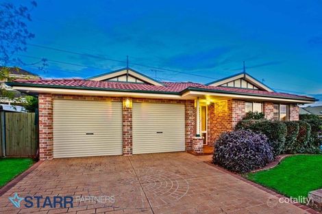 16 Glenfield Dr, Currans Hill, NSW 2567