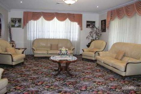 Property photo of 28 Normac Road Girraween NSW 2145