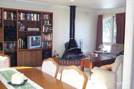 Property photo of 5 Elonara Road Vermont South VIC 3133