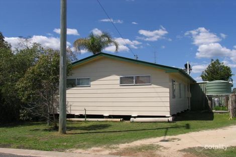 17 Murilla St, Clifton, QLD 4361