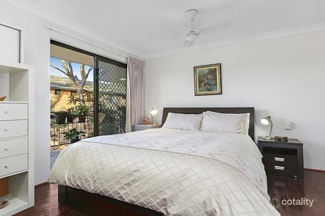 Property photo of 3/32 Mitre Street St Lucia QLD 4067