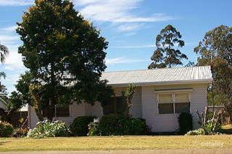 230 Tor St, Rockville, QLD 4350