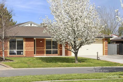 22 Dalray Cres, New Gisborne, VIC 3438