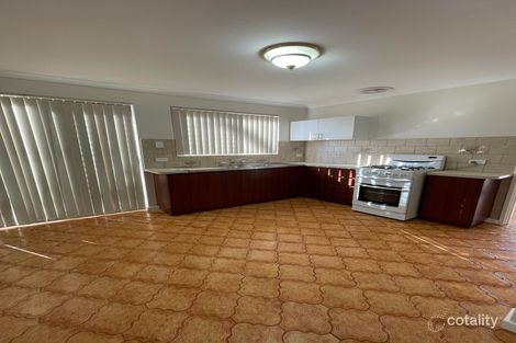 Property photo of 1/7 Batt Court Noranda WA 6062