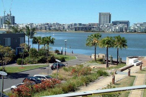 214/25 Bennelong Pkwy, Wentworth Point, NSW 2127