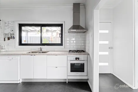 Property photo of 23 Conifer Avenue Brooklyn VIC 3012