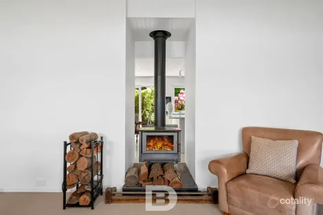 Property photo of 764 Mount Macedon Road Mount Macedon VIC 3441