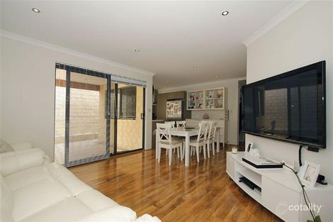 Property photo of 38 Peppermint Gardens Aubin Grove WA 6164