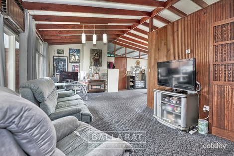 Property photo of 9 Adela Street Wendouree VIC 3355