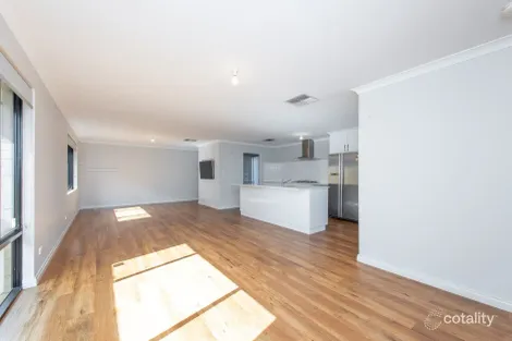 Property photo of 14 Zingarello Street Pearsall WA 6065