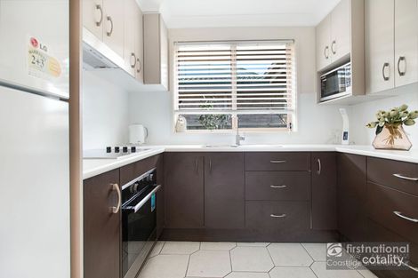 Property photo of 28 The Circuit Shellharbour NSW 2529