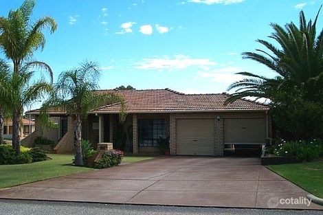 35 Naunton Cres, Eden Hill, WA 6054