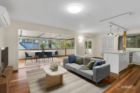 15 Kenhaven St, Kenmore, QLD 4069