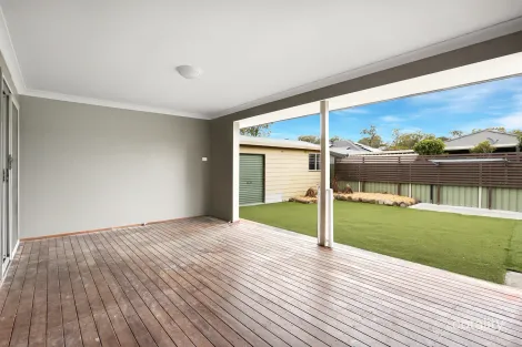 Property photo of 36 Coolibah Avenue Albion Park Rail NSW 2527